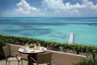 GFACBAI Infinite Master Suite In Suite Dining