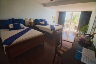 JS 2 Double Bed Room