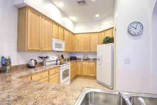 2 Bedroom Aruba Villa Kitchen