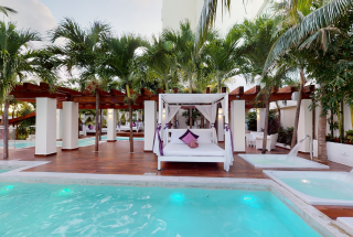 Hotel 3