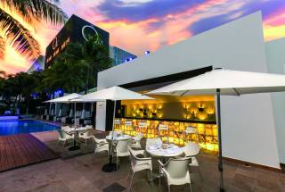 thewhiteterrace 1546288567