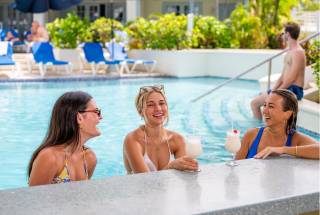 Pool Savannah Beach Club Barbados 2000 x 1500 12