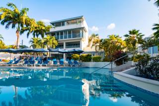 SAV SIGNATURE SHOT 3 v2