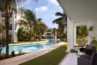 TFB One Bedroom Pool Walkout 803 Room View