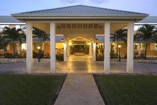 Resort General Entrance