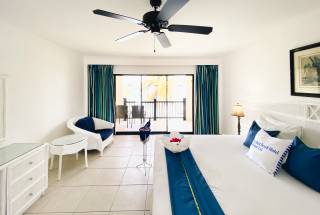 Deluxe Ocean View Room