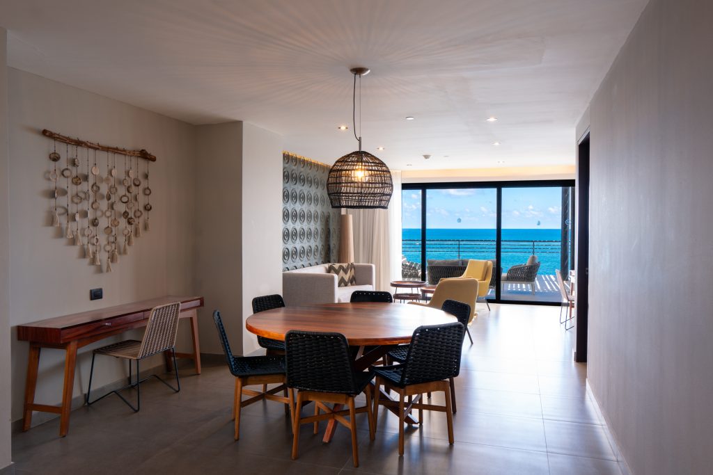 8 Two Bedroom Presidential