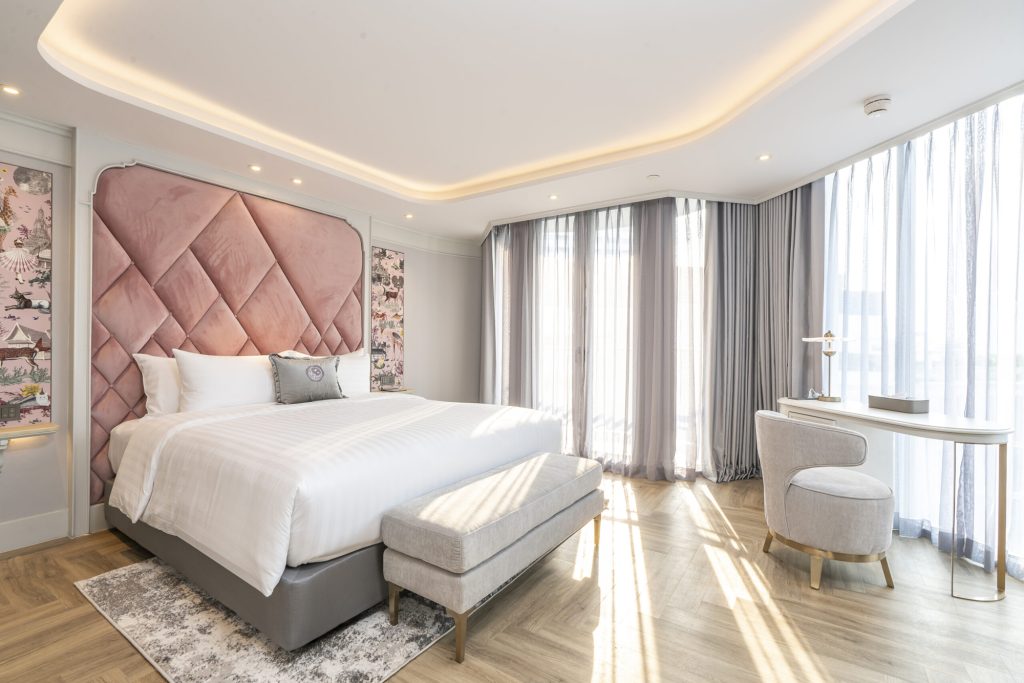 Club-Grand-Deluxe-Balcony_3